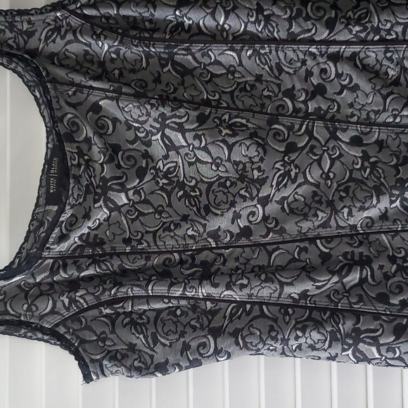 Grey and Black Top - Picture 2 of 4